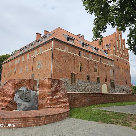 Διαμέρισμα W Centrum Z Widokiem Na Jeziorko Kętrzyn